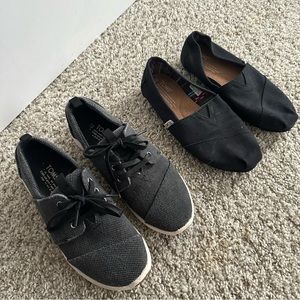bundle - TOMS sneakers and flats